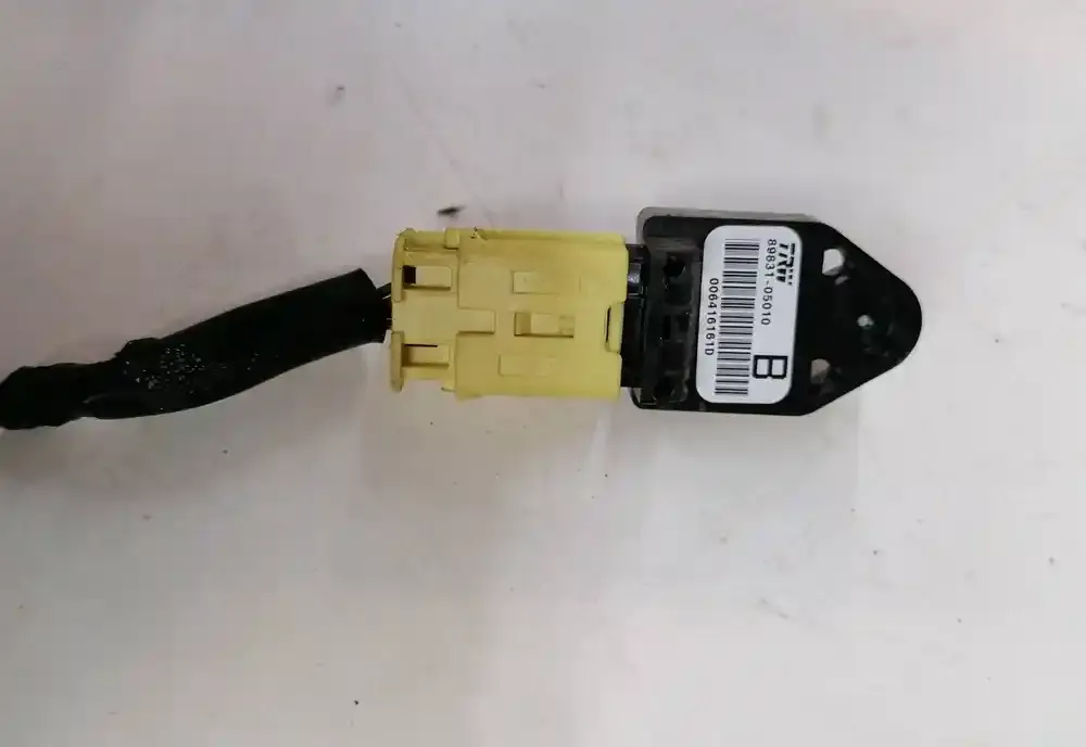 006416161D датчик удара подушки безопасности Toyota Corolla Verso E121 2004
