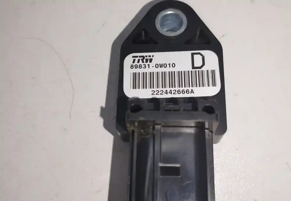 205401046A датчик удару подушки безпеки Toyota Corolla Verso AR10 2005