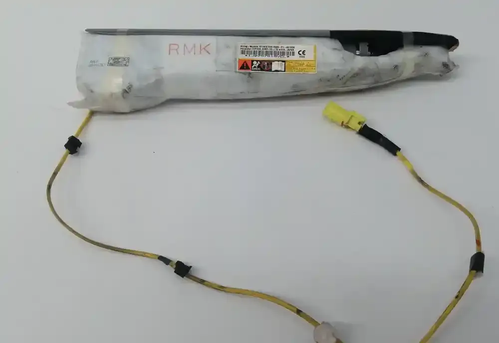 7391002430 боковая подушка безопасности Toyota Corolla E120 E130 2019