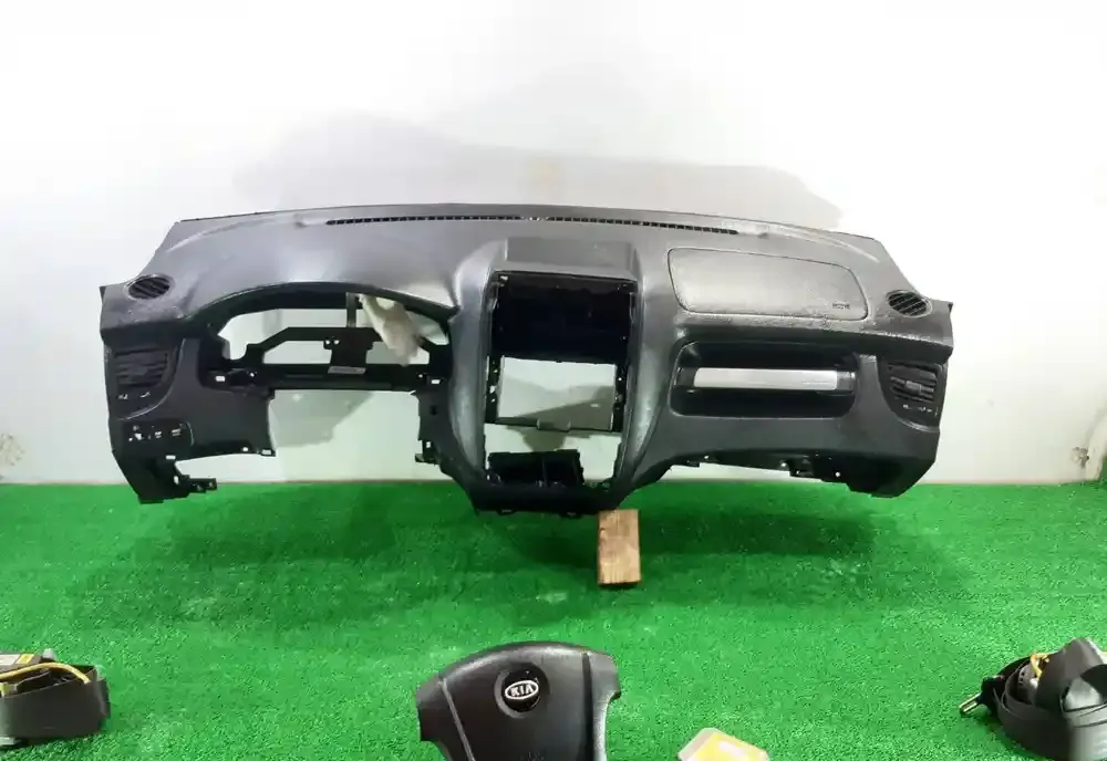 847111F000WK комплект подушек безопасности с панелью KIA Sportage 2004