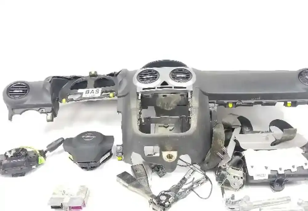 13356103 комплект подушок безпеки з панеллю Opel Corsa D 2006