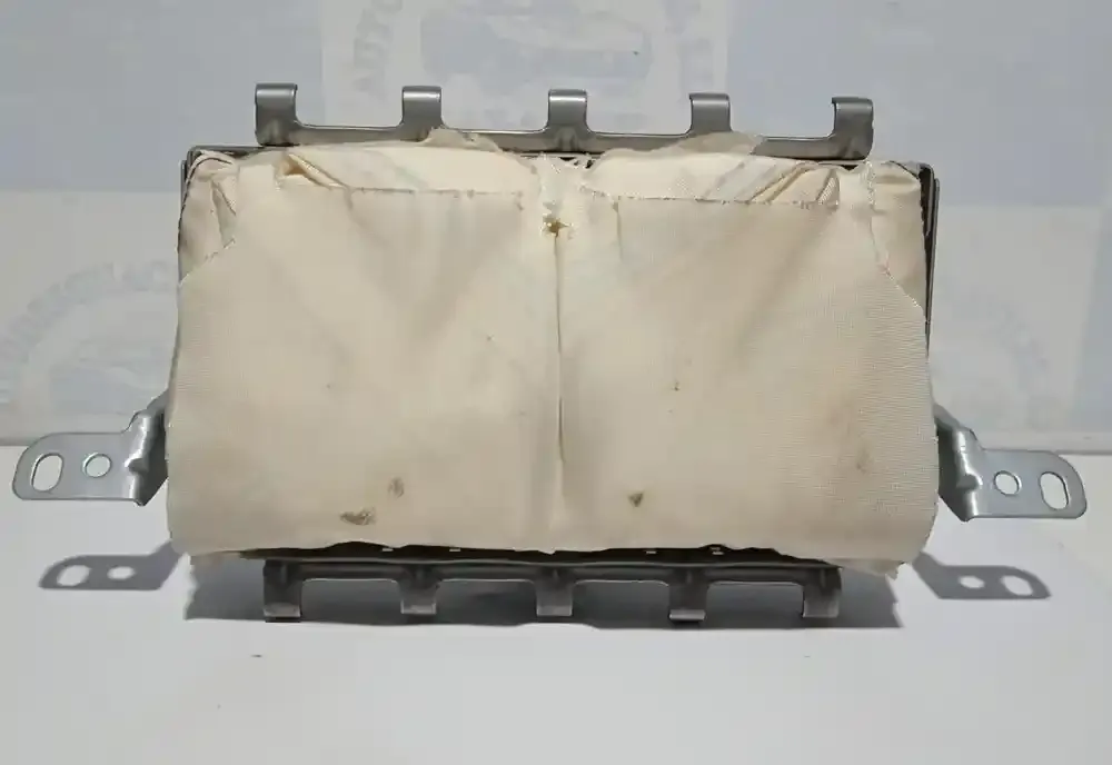 739700F010B0 подушка безопасности пассажира Toyota Corolla Verso AR10 2008