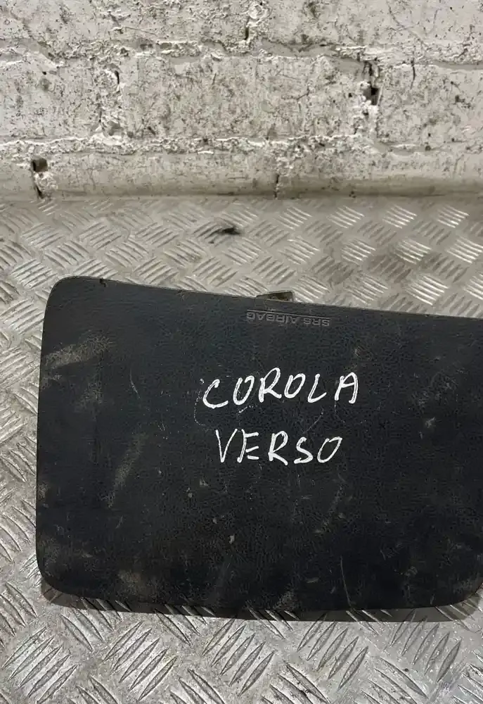 7397013020 подушка безопасности пассажира Toyota Corolla Verso E121 2004
