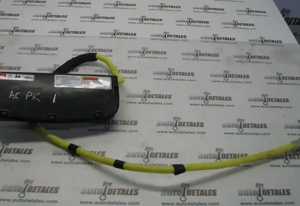 E0U63910QW1 подушка безпеки пасажира Honda Accord 2004
