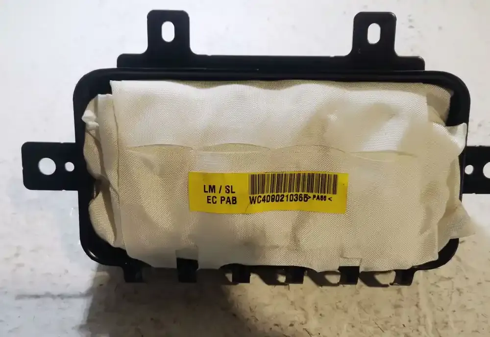 854303U000 подушка безопасности пассажира KIA Sportage 2014