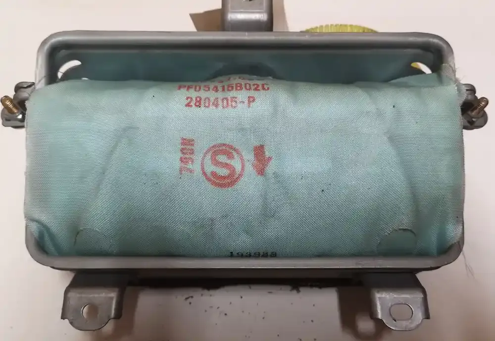 PF05415B02C подушка безпеки пасажира Toyota Corolla E120 E130 2002
