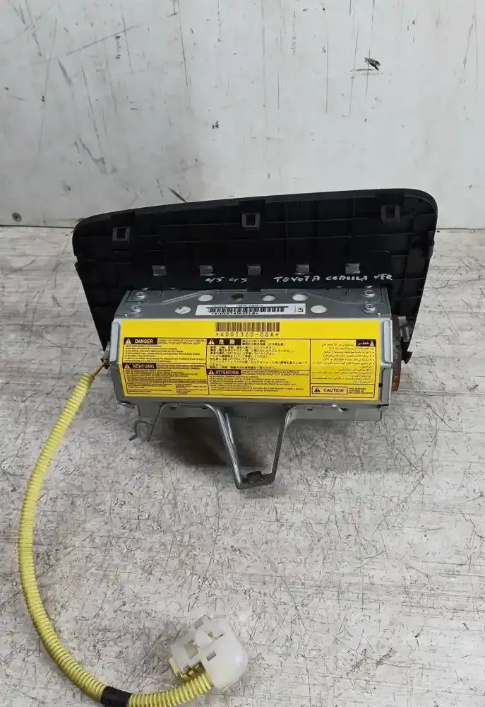 AGGN74102PLB подушка безпеки пасажира Toyota Corolla Verso E121 2003