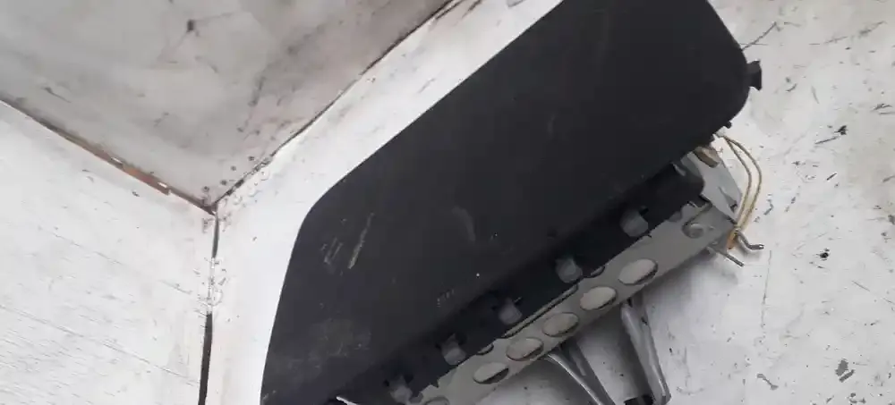 AJYN7H102PLB подушка безопасности пассажира Toyota Corolla Verso E121 2002