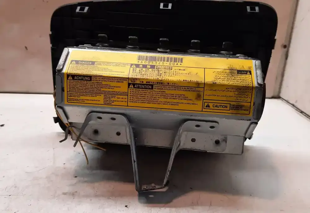 AHNJ44102PLB подушка безпеки пасажира Toyota Corolla Verso E121 2002