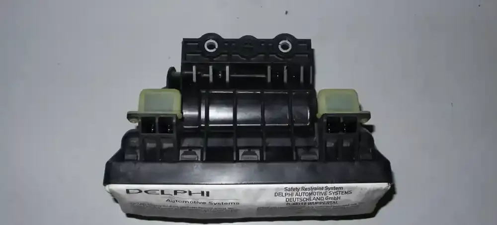 2445428 подушка безпеки пасажира Opel Corsa C