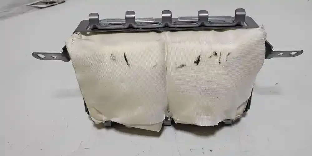 105251504P1D подушка безпеки пасажира Toyota Corolla Verso AR10 2004