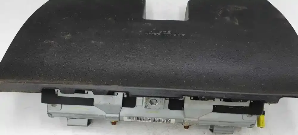 106667304M07 подушка безпеки пасажира Toyota Corolla Verso E121 2001