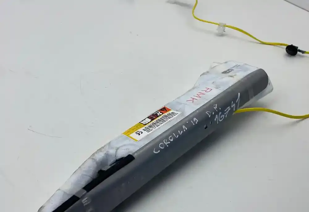 1J0A70818VCL подушка безпеки сидіння Toyota Corolla E210 E21 2020