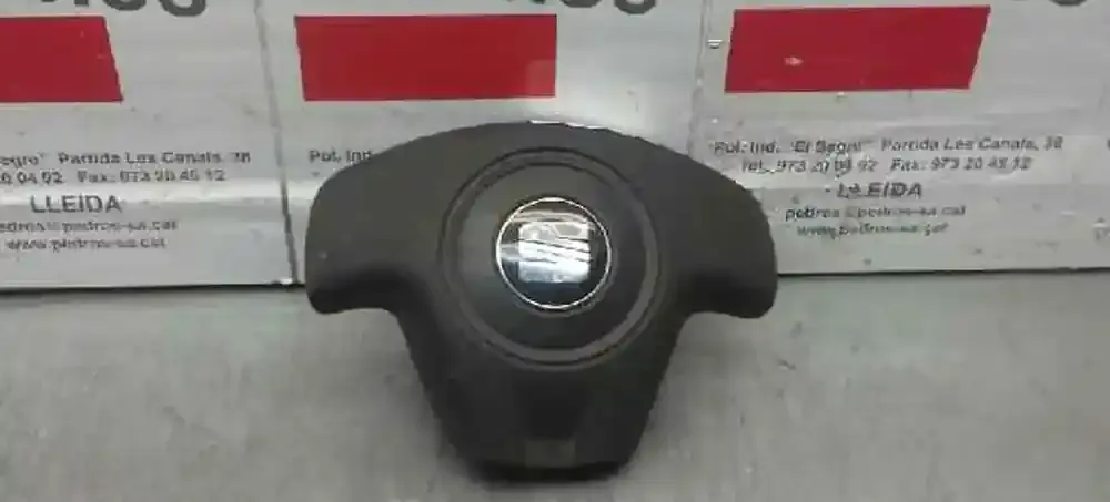 61400240A подушка безопасности Airbag на руле Seat Cordoba (6L)