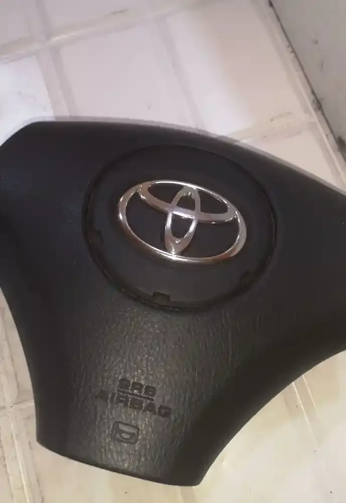012535802CH подушки безпеки Airbag на кермі Toyota Corolla Verso E121