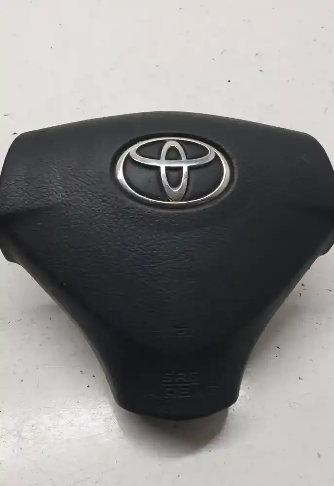 Z21D4084579 подушка безопасности Airbag на руле Toyota Corolla Verso AR10