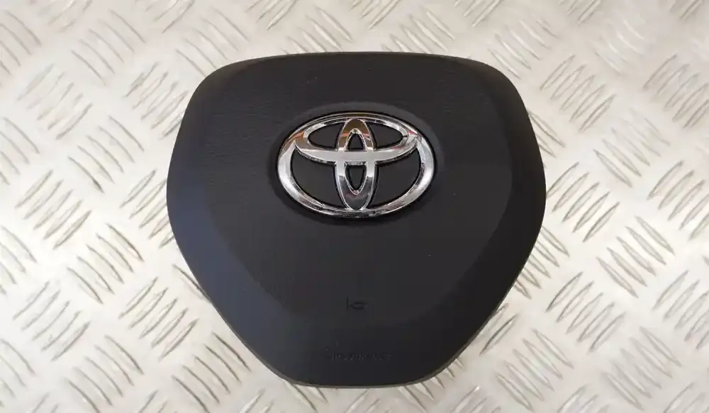 4513002830 подушка безопасности Airbag на руле Toyota Corolla E210 E21