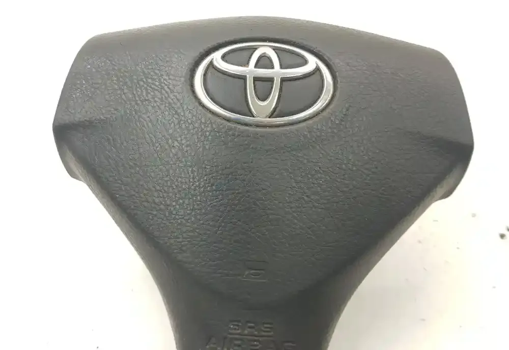 Z21D4107435 подушка безопасности Airbag на руле Toyota Corolla Verso AR10