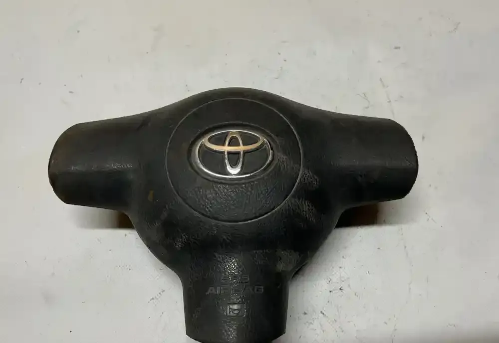 016531306 подушки безпеки Airbag на кермі Toyota Corolla E120 E130