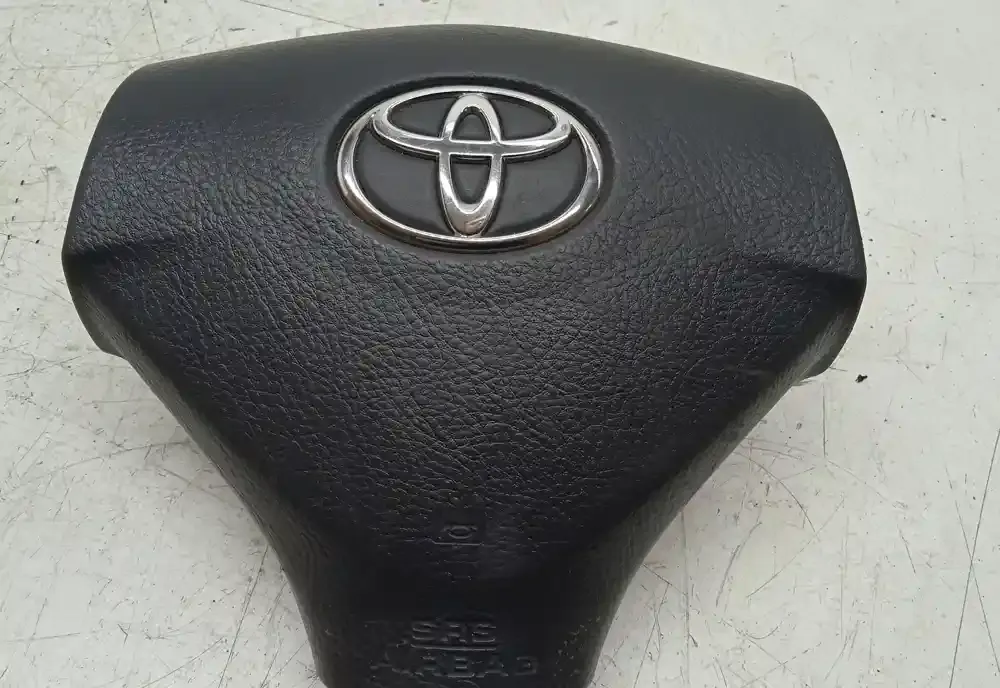 Y06736505A5A подушки безпеки Airbag на кермі Toyota Corolla Verso AR10