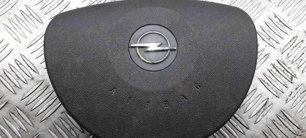 DAA40302173 подушка безопасности Airbag на руле Opel Corsa C