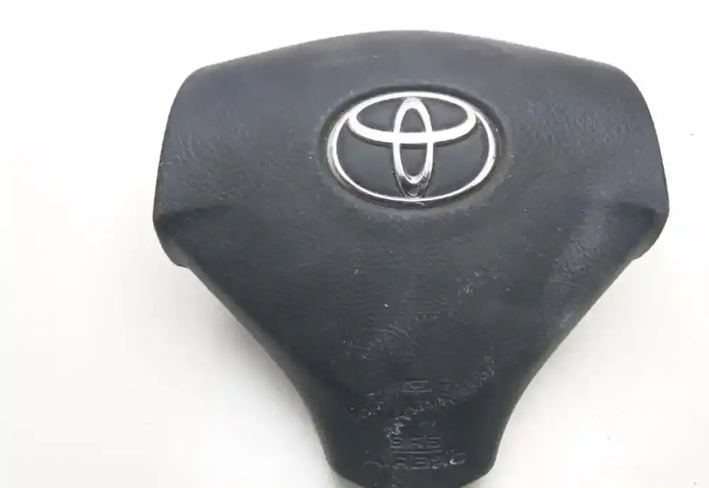 Z21C5241611 подушка безопасности Airbag на руле Toyota Corolla Verso AR10