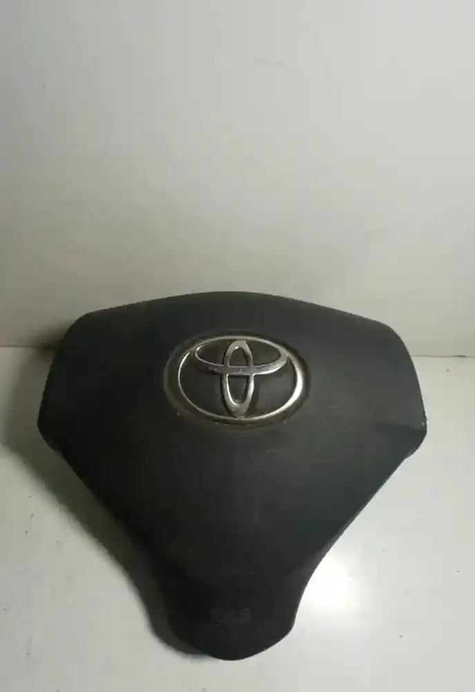 Z2FC7253379 подушка безопасности Airbag на руле Toyota Corolla Verso E121