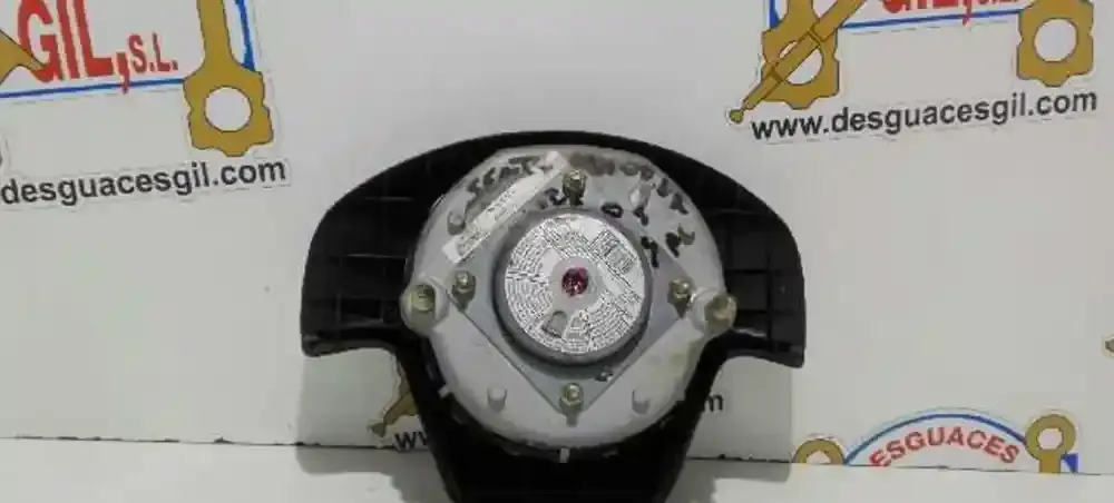 18645 подушка безопасности Airbag на руле Seat Cordoba (6L)