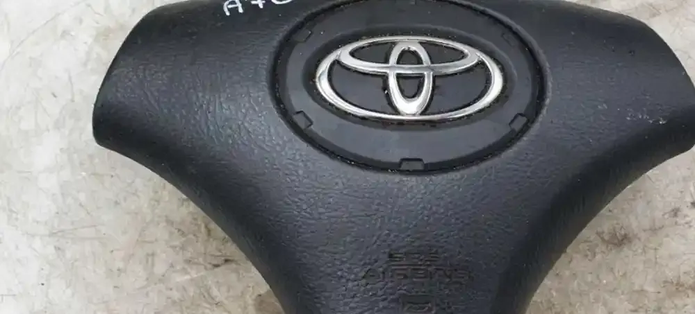 011856203CHL подушки безпеки Airbag на кермі Toyota Corolla Verso E121