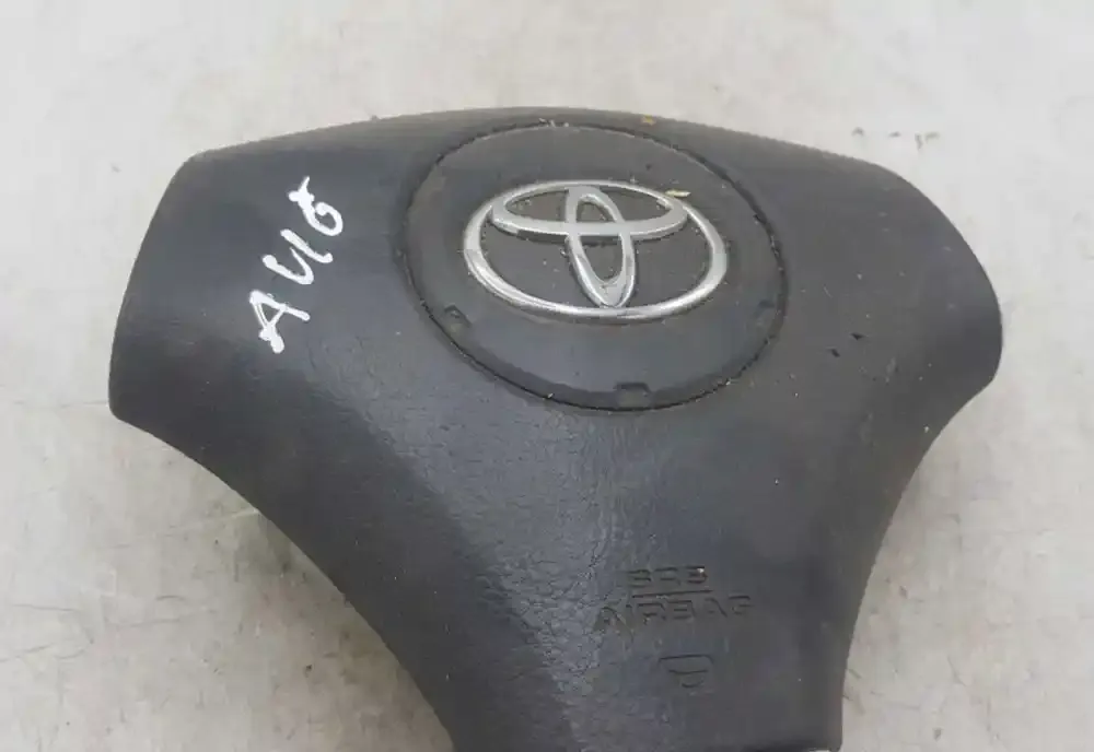 015203802CHL подушки безпеки Airbag на кермі Toyota Corolla Verso E121