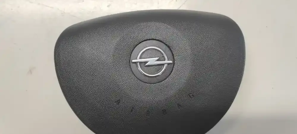 0AAM1930716 подушка безопасности Airbag на руле Opel Corsa C