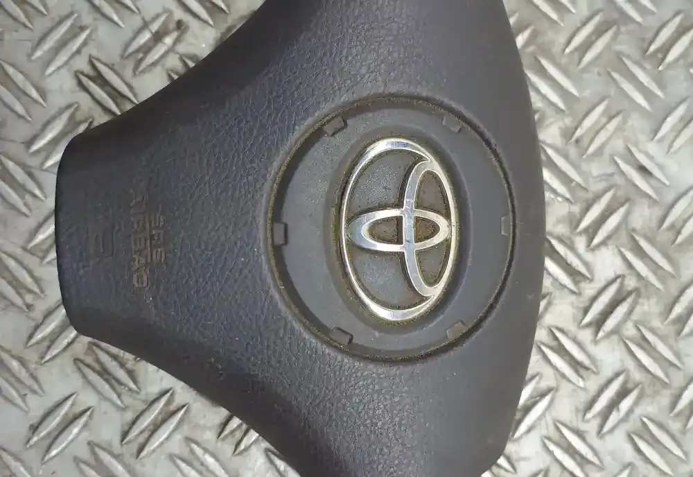 THCL00300300 подушка безопасности Airbag на руле Toyota Corolla Verso E121