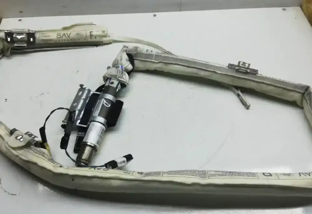 8818001014710305 штора подушок безпеки Ford S-MAX 2010