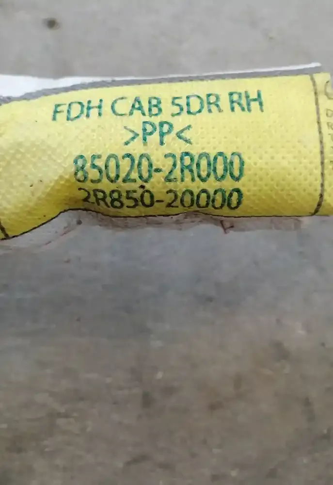850202R000 штора подушек безопасности Hyundai i30 2010