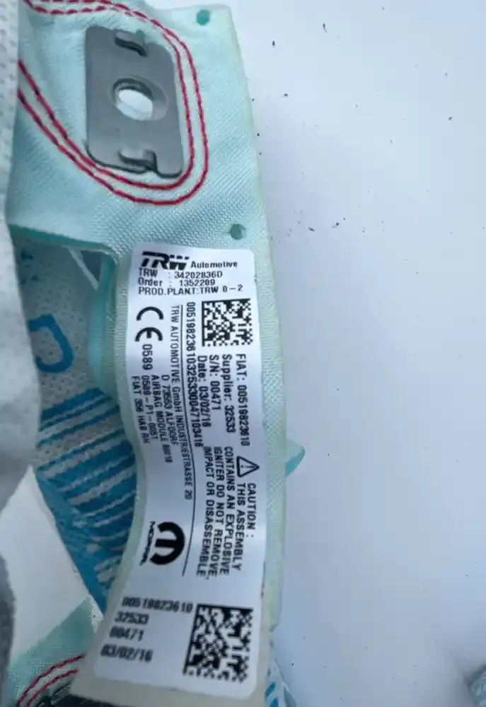 34202836D штора подушок безпеки Fiat Tipo 2016