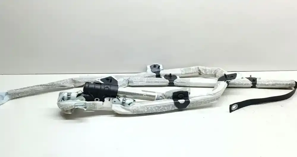 30380659D штора подушек безопасности BMW X3 E83 2009