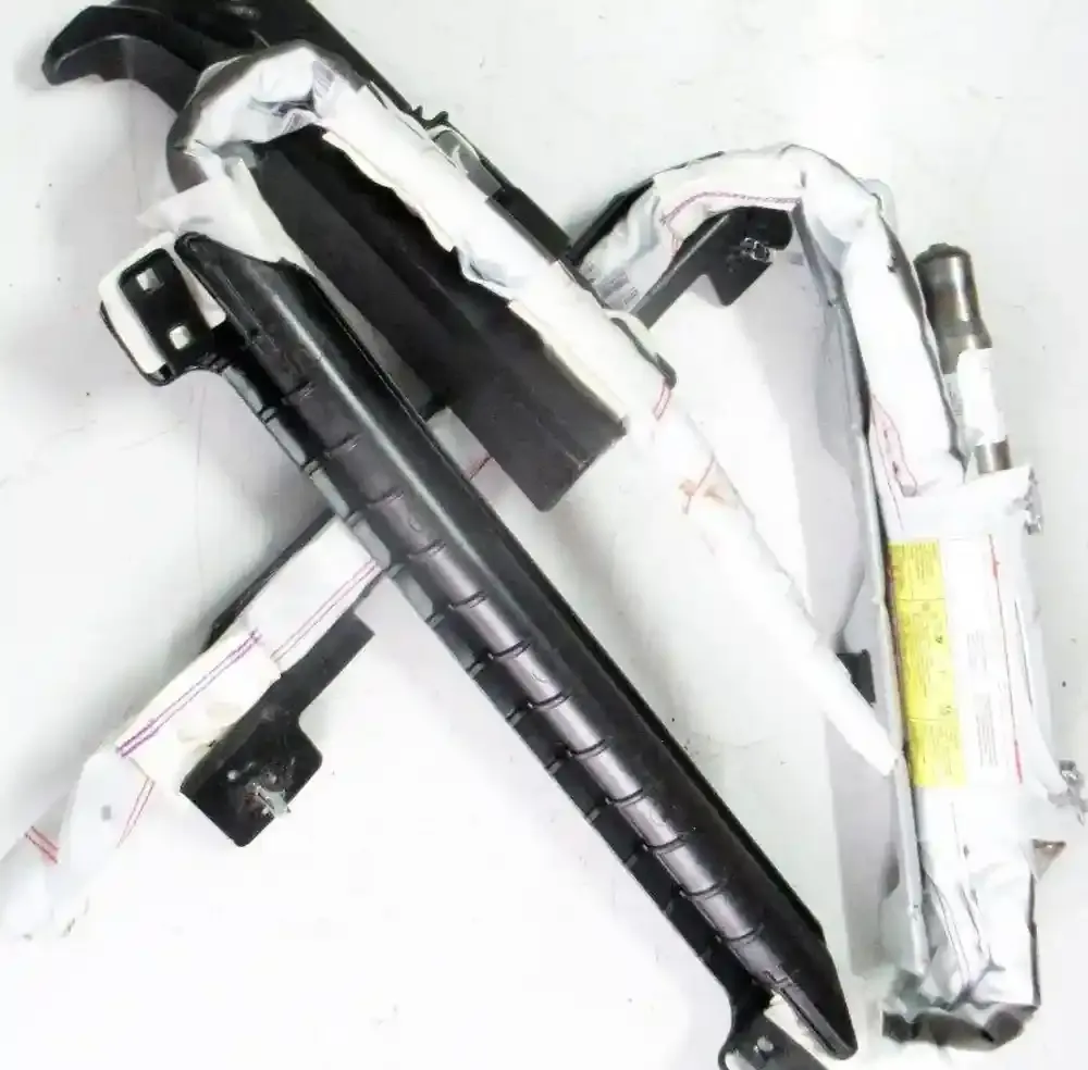 610011400F штора подушок безпеки Seat Altea XL 2008