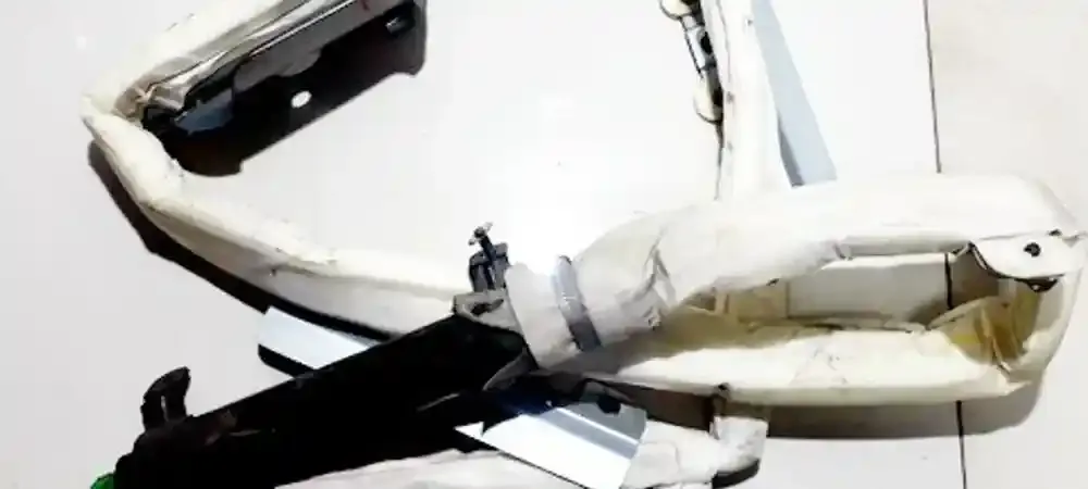 D4701C2830169 штора подушек безопасности Volvo S60 2003