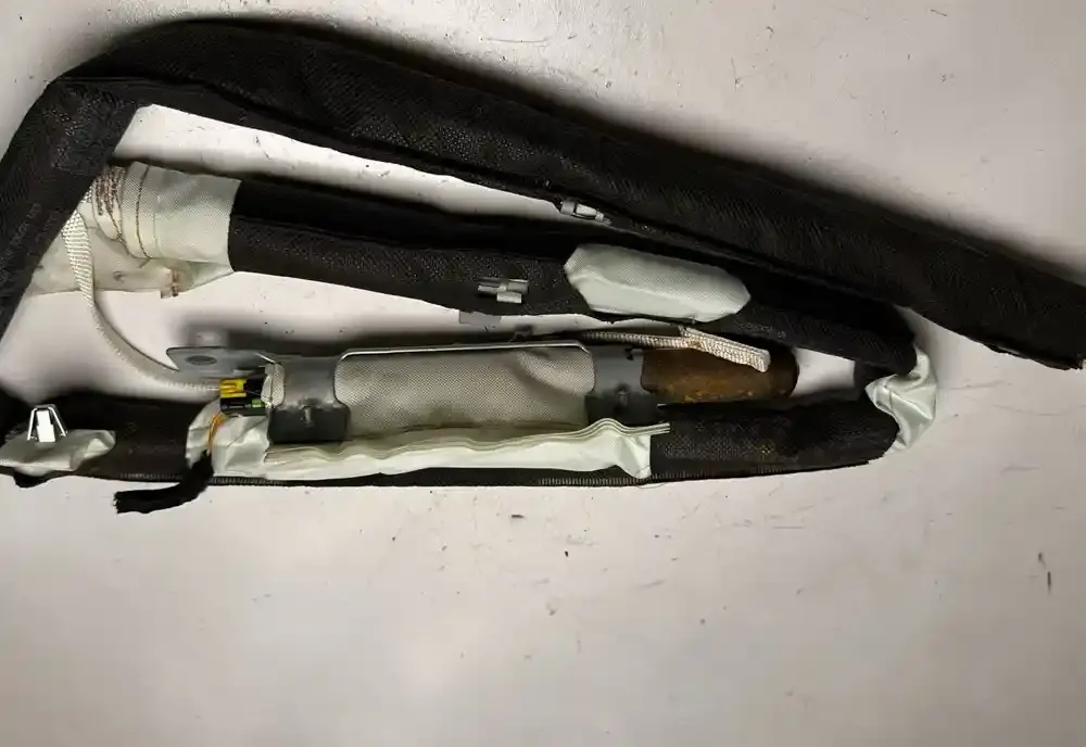 JB0135796 штора подушек безопасности Peugeot 508 2012