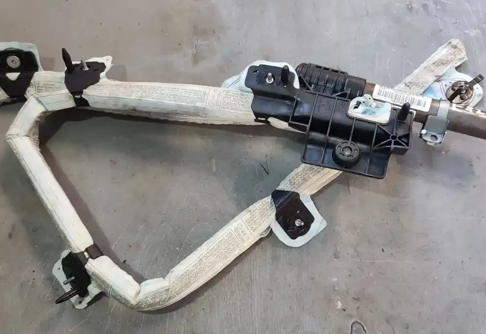 10B075AB10375 штора подушек безопасности BMW 1 E82 E88 2009