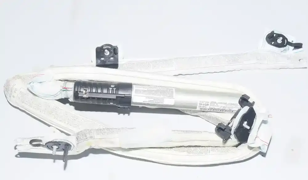 7075870 штора подушек безопасности BMW 1 E81 E87 2007