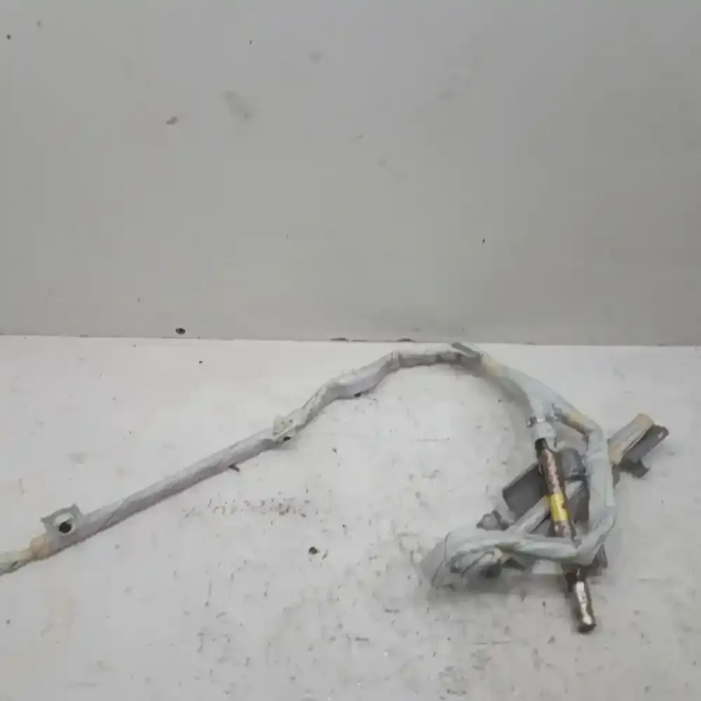 1J0B41707QA2 штора подушек безопасности Toyota Auris 150