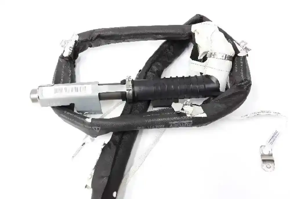 3044373 штора подушек безопасности Nissan Qashqai 2007