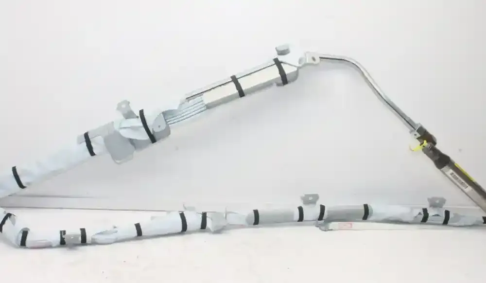 C51357KN0 штора подушек безопасности Mazda 5 2014