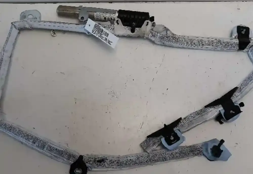 1013871180140 штора подушок безпеки BMW 3 E90 E91 2007