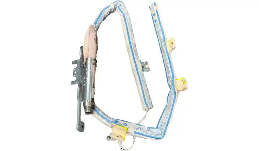 11B143XT0216 штора подушек безопасности BMW 5 F10 F11 2012