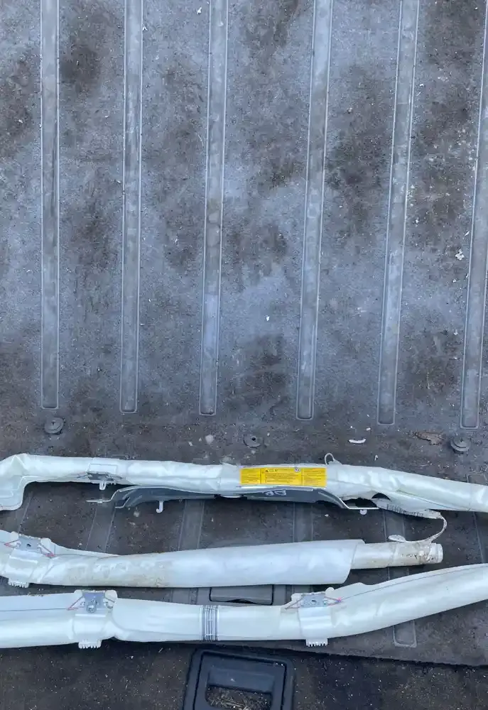 1K9880742D штора подушек безопасности Volkswagen Golf VI 2010