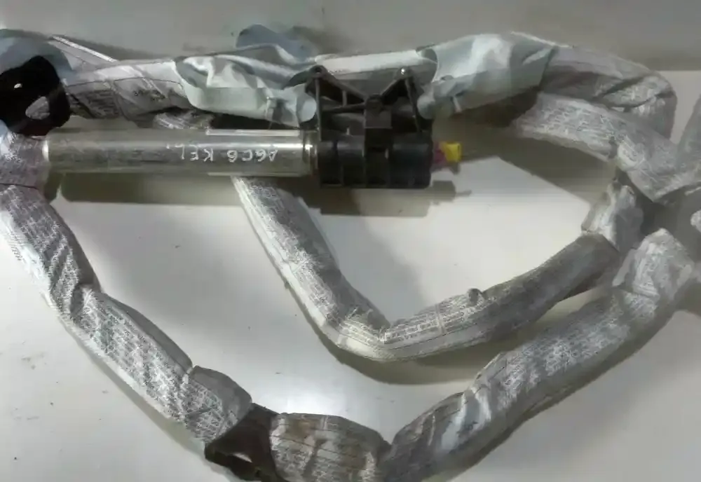 L0L00194 штора подушок безпеки Audi A6 S6 C6 4F 2007