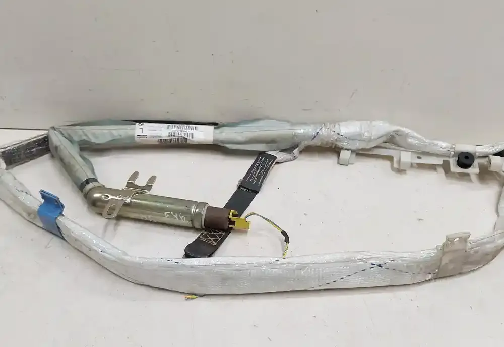 001129211220 штора подушек безопасности BMW 3 E46 2003
