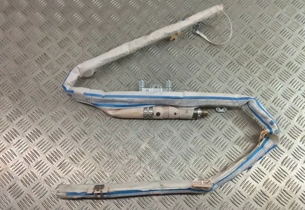12B222XT1050 штора подушек безопасности BMW 5 F10 F11 2013